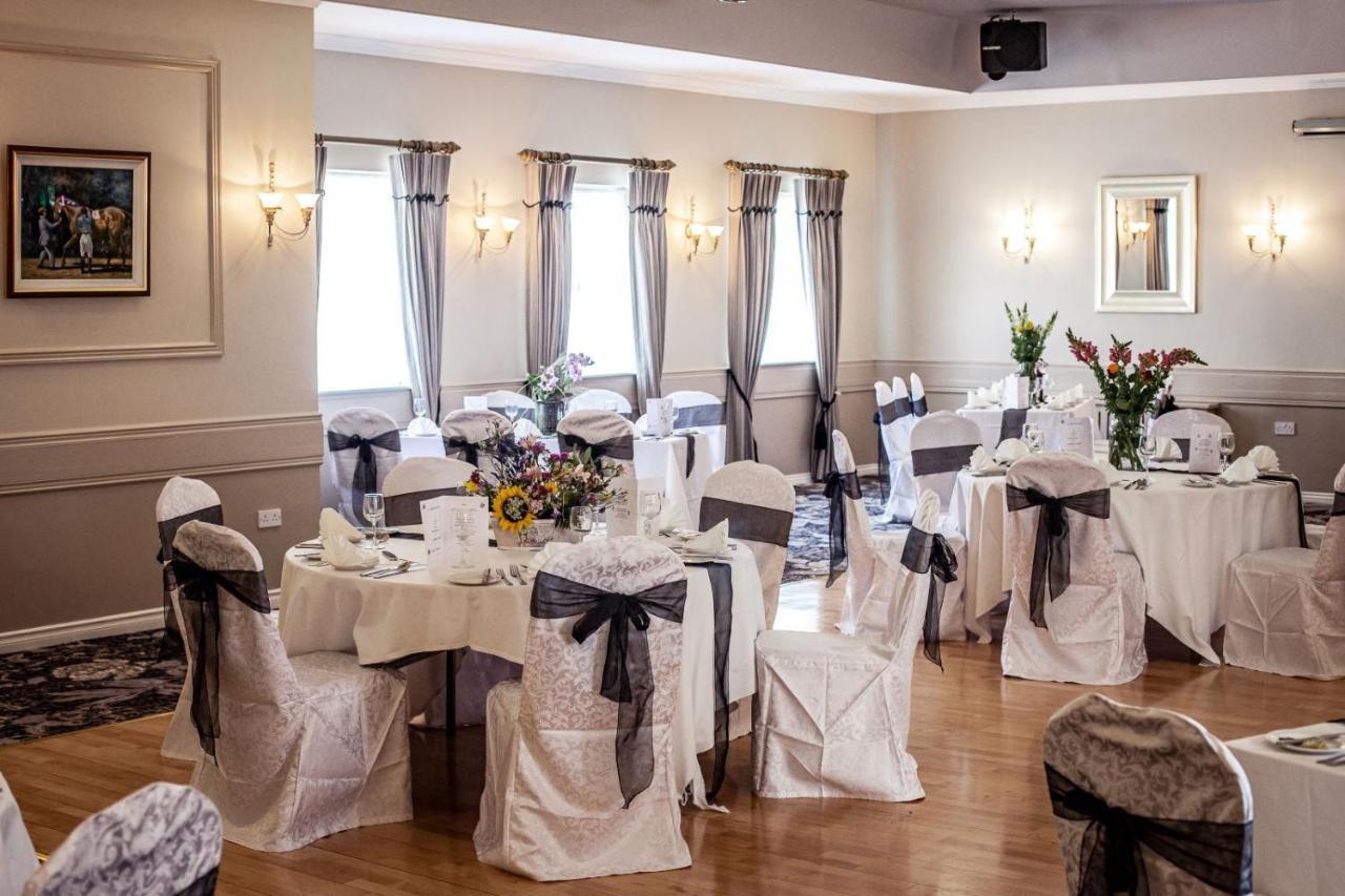 Gullane'S Hotel Ballinasloe Kültér fotó